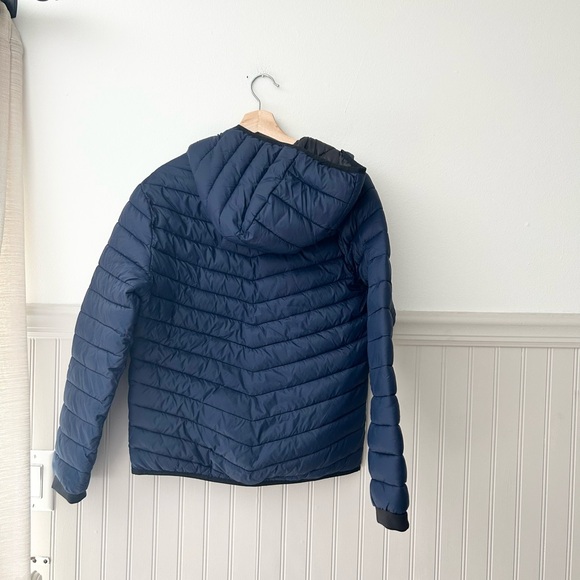 Hollister Men's XS Navy Blue Puffer Jacket - Picture 3 of 3